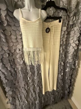 Women's Cream Crochet Fringe 2 piece set